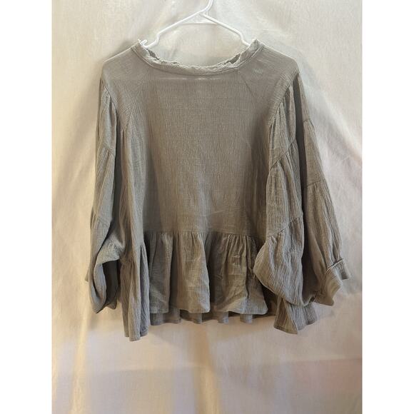 Mod Ref Taupe Textured Peplum Blouse (Size L) - Picture 5 of 7